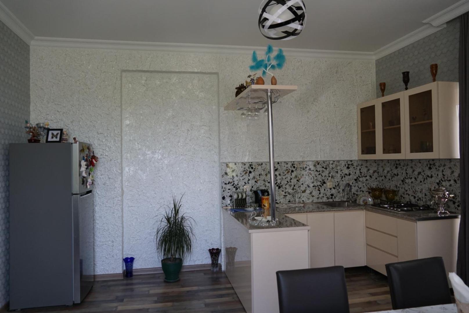Panorama In Kutaisi Vandrarhem Exteriör bild